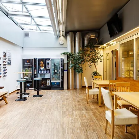 Olympiaworld-landessportzentrum Hotel