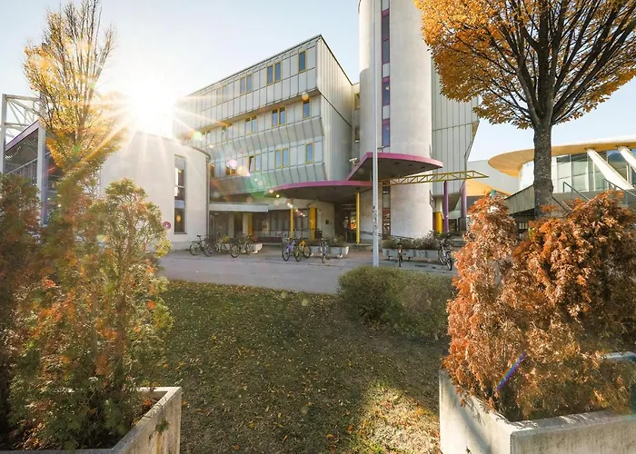 Olympiaworld-landessportzentrum 2*